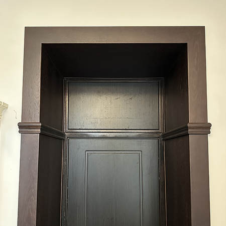Отделка ниши входной двери